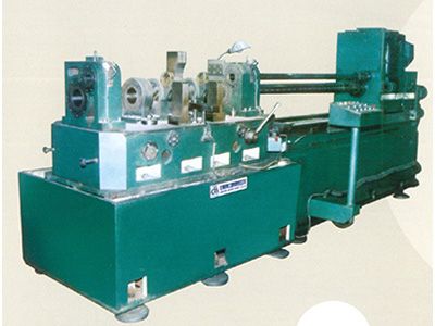 柴油機(jī)缸體主軸孔、凸輪軸孔精鏜組合機(jī)床